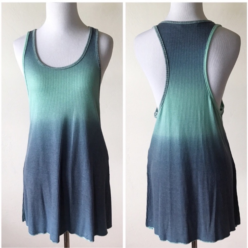 NEW Boutique Green Blue Ombre Tank Top